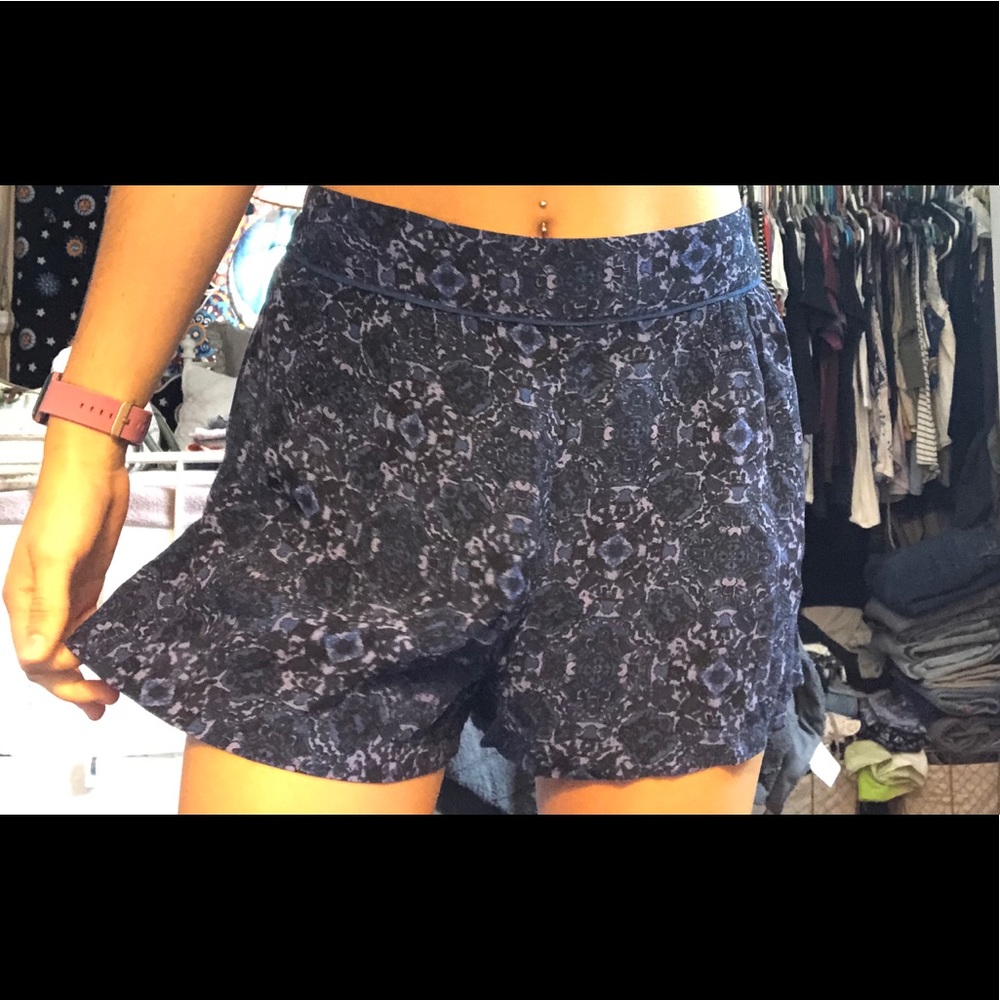 Flowy/ Comfy shorts ☯️